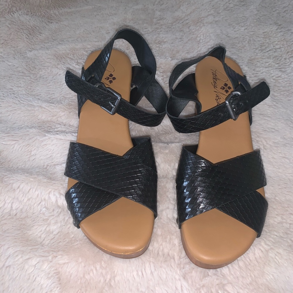 Patricia Nash wooden heels